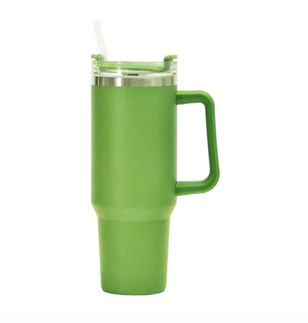 Taza de acero inoxidable con pajita